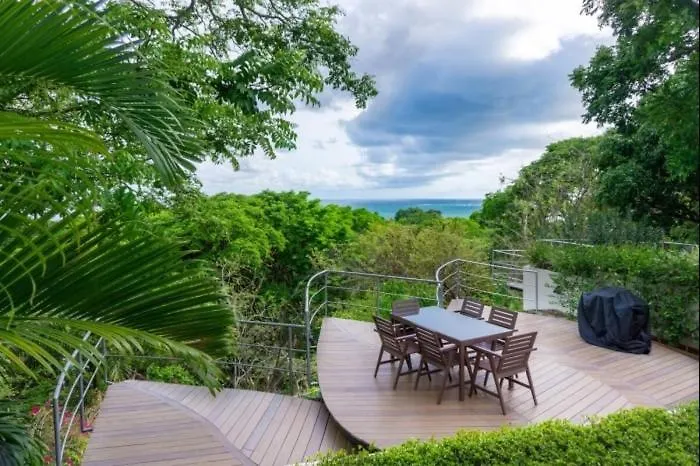 Villa Casa White Duplex Beautiful